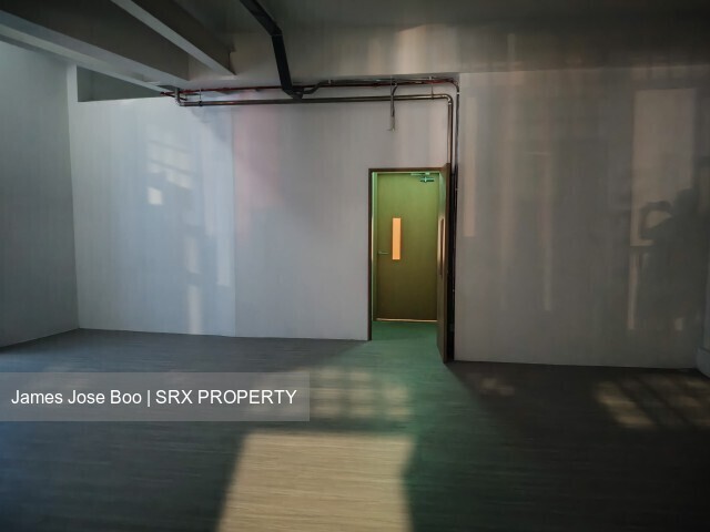 Cheap level 2 space @ Jalan Besar | internal toilet | Bare  (D8), Shop House #595722521